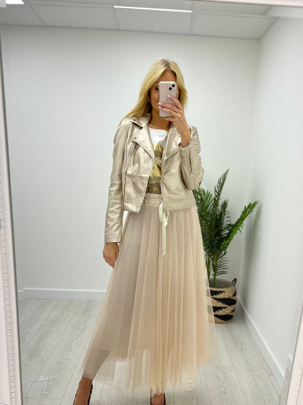 Cream tulle skirt