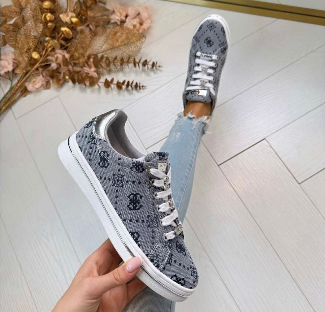 Guess navy silver logo sneaker flytss2fal12