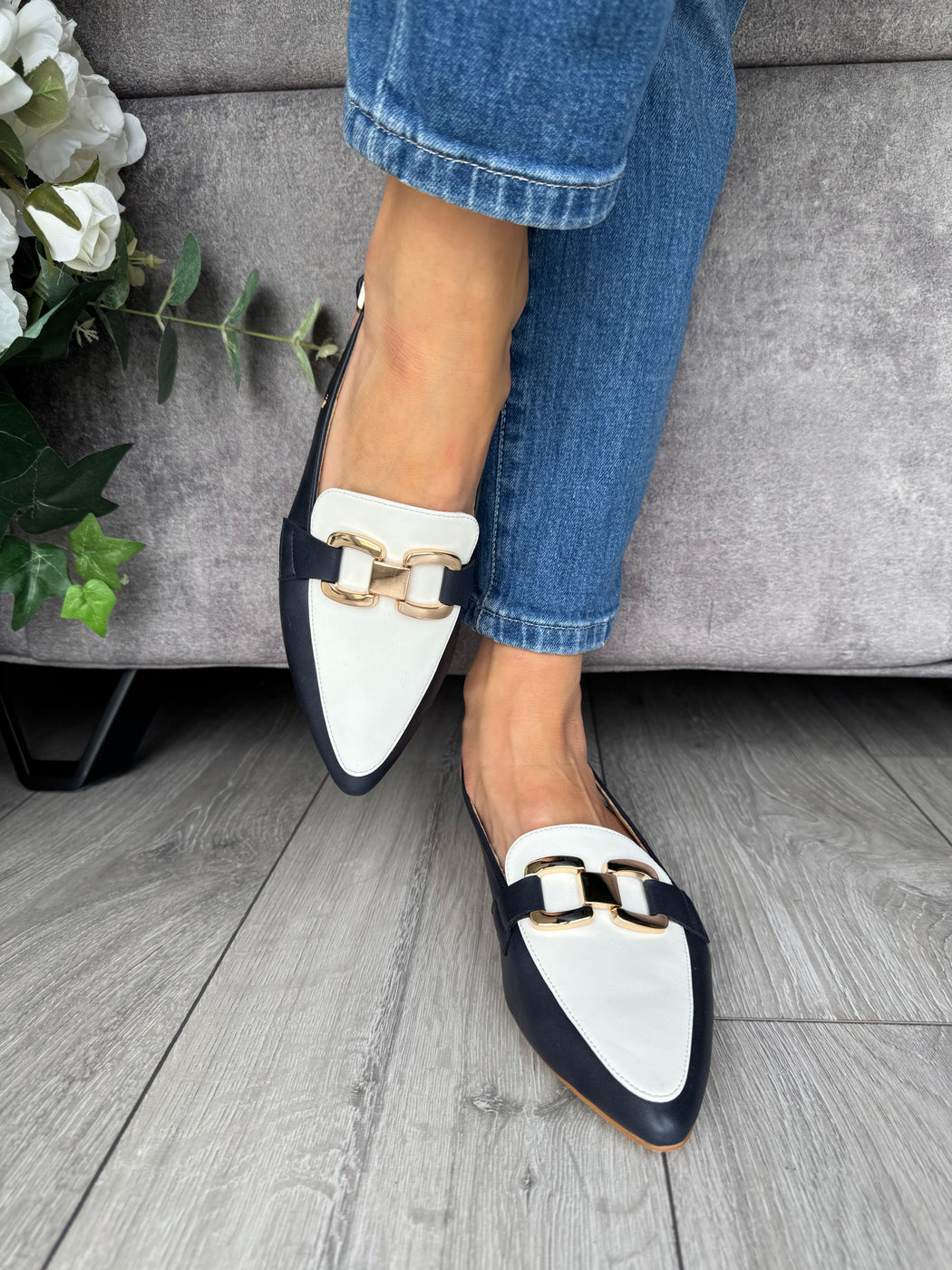 Garford sapphire slingback
