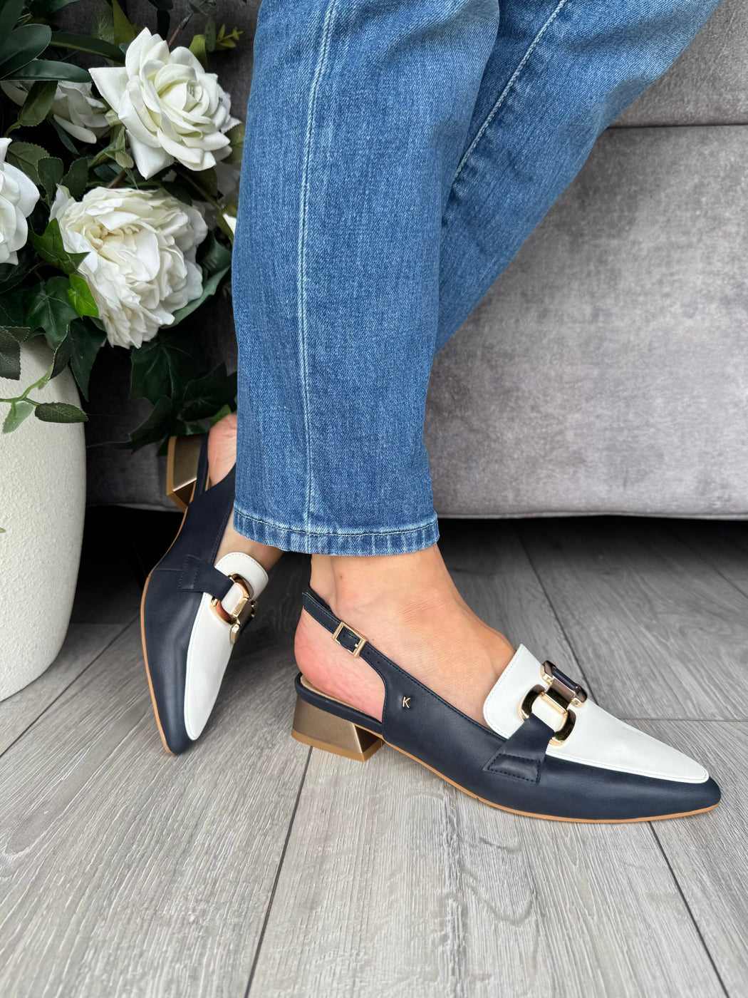 Garford sapphire slingback