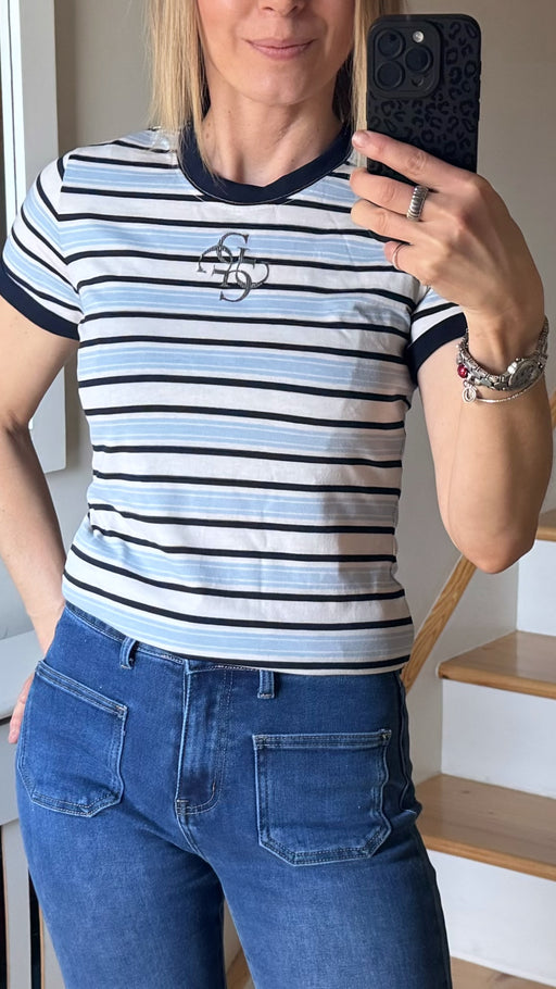 Guess Striped Mini Tee. W6GI18K3040.