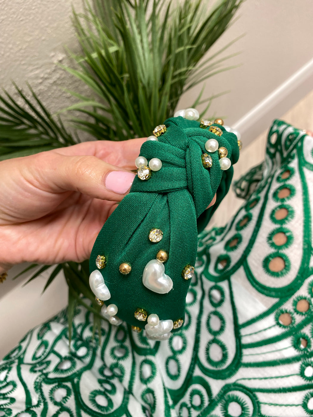 Leila green knot Pearl hairband