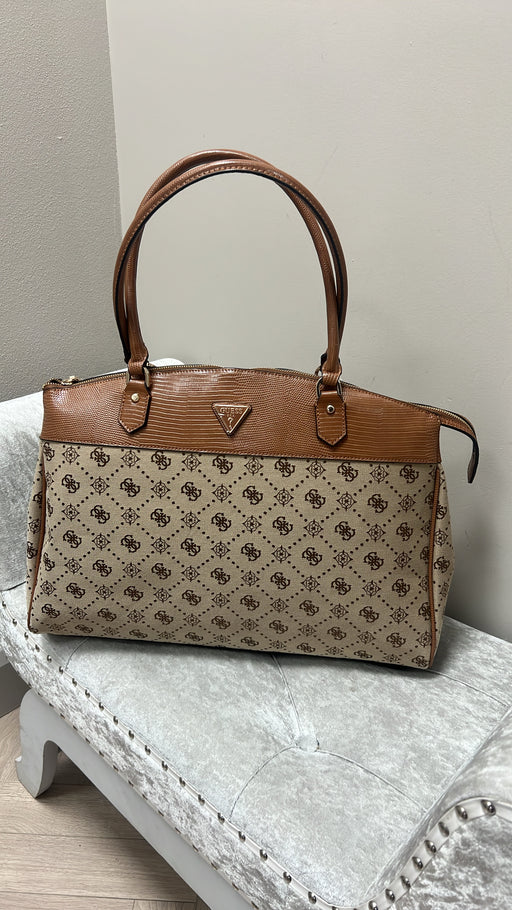 Guess Melinda latte logo travel bag lp9902903