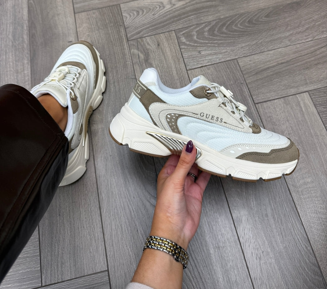 Guess tan nude trainer flpimefap12