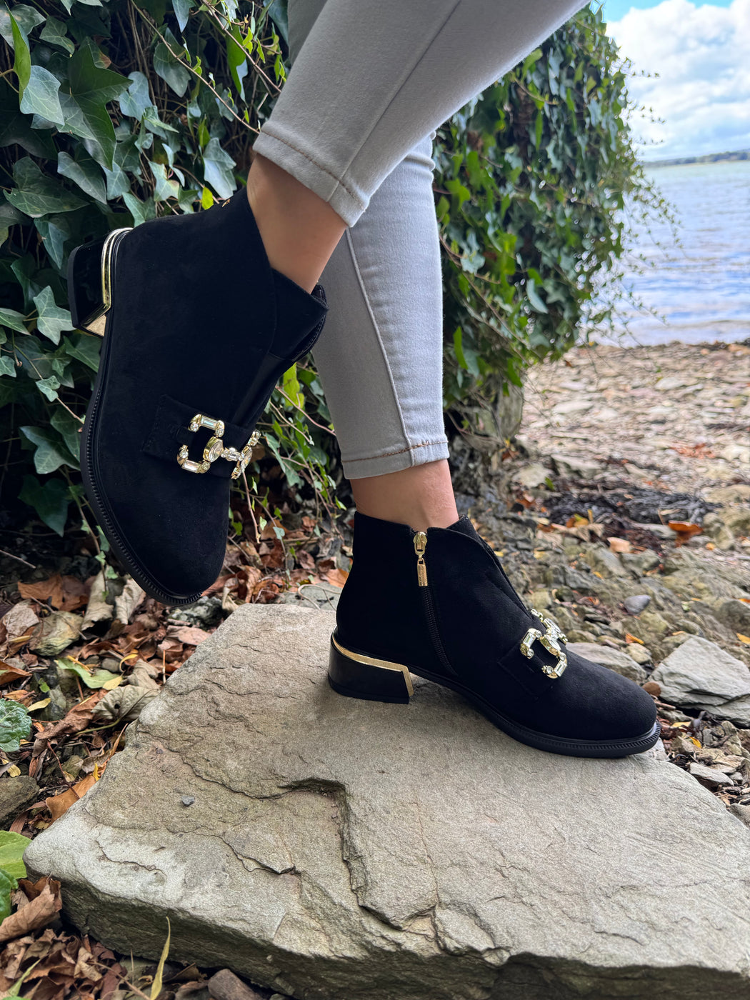 Caldicot Schwarz ankle boot