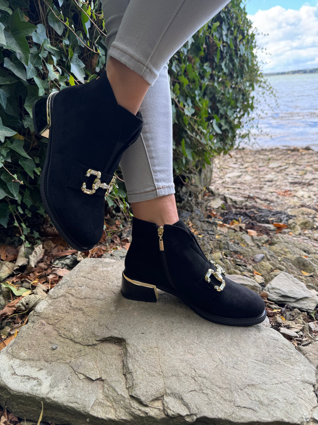 Caldicot Schwarz ankle boot