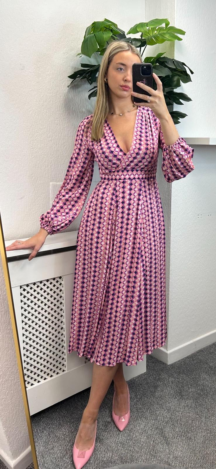 D9177 PINK FULL SKIRT WRAP DRESS