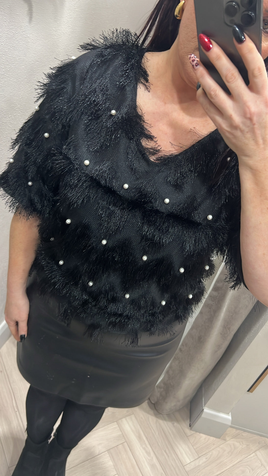 Pearl v neck black top
