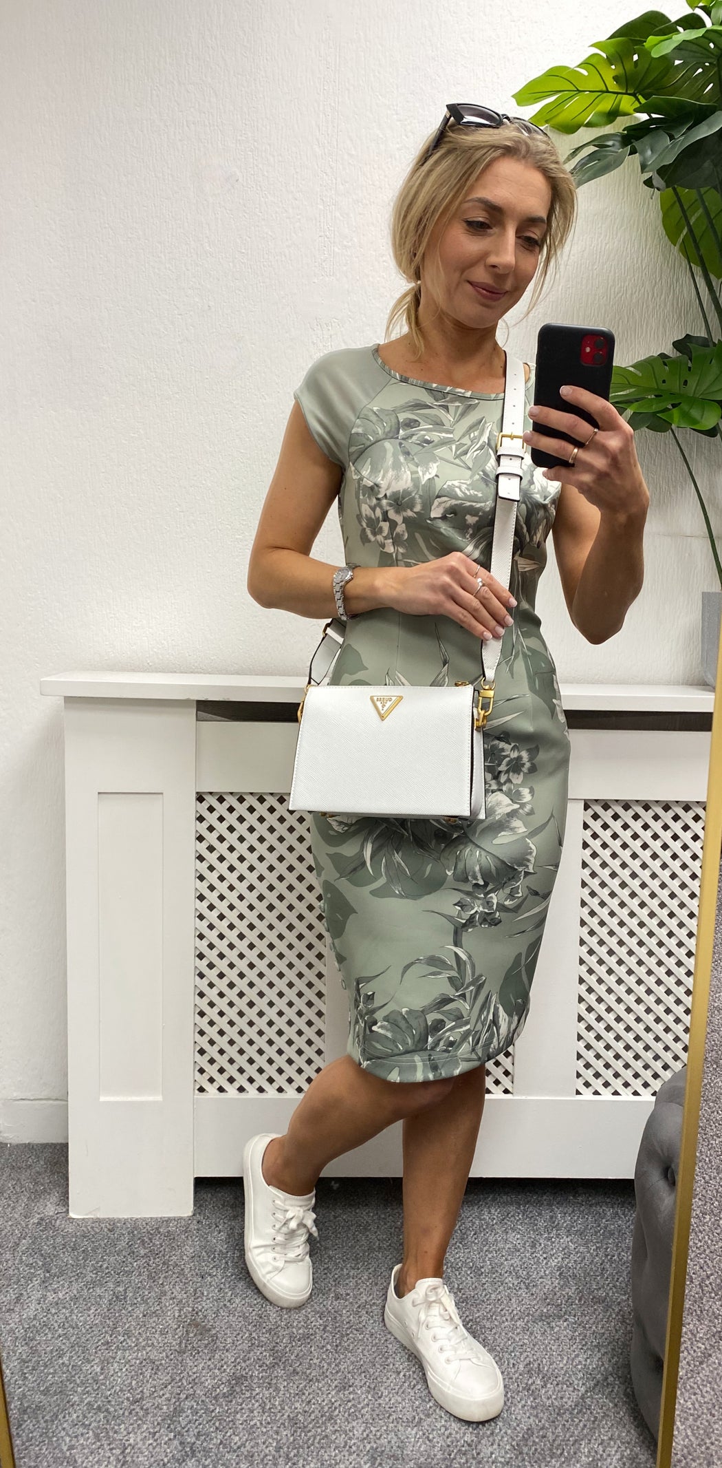 W3YK64K9UN2 guess scuba bodycon dress