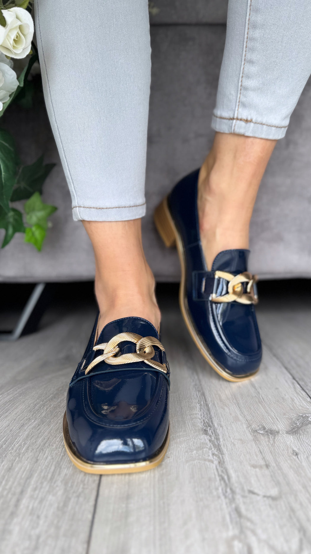 Thames Est Sapphire Loafer