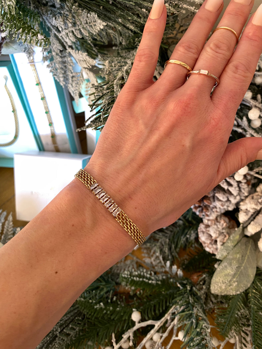 R460BSF CLEAR MESH BRACELET