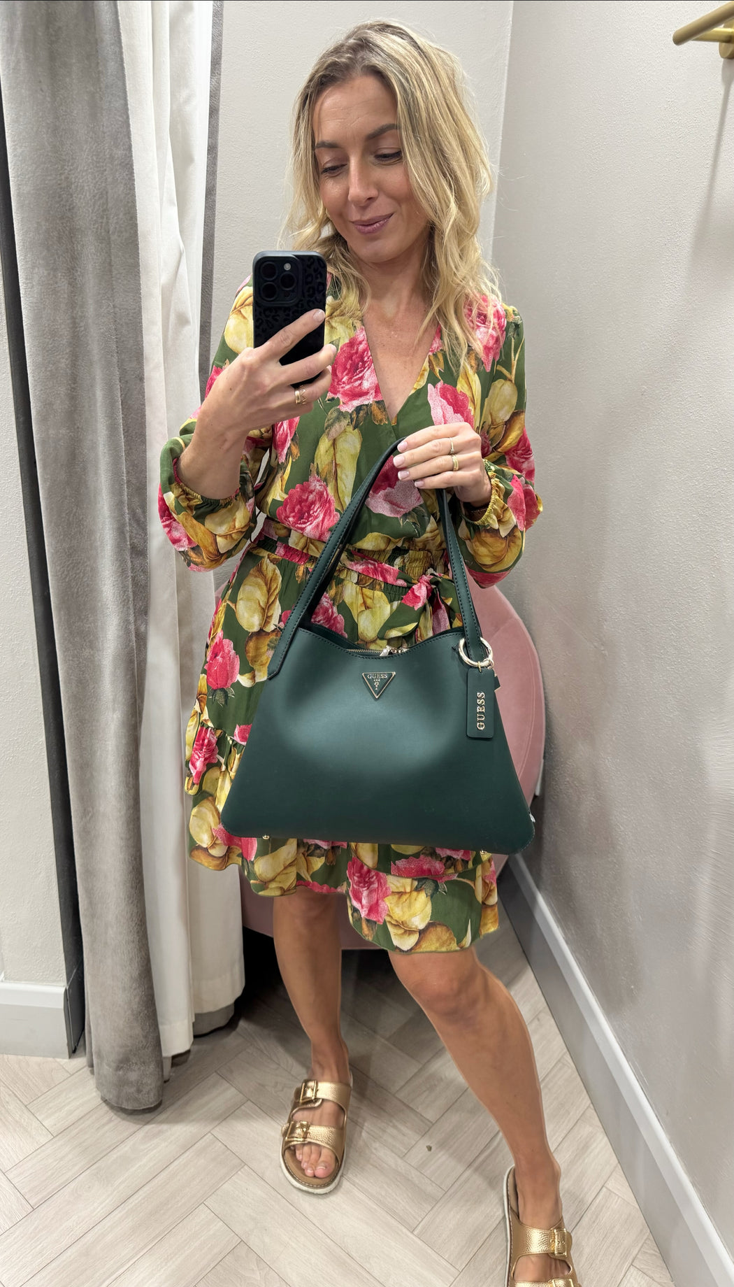 Guess forest green sora shoulder bag VG950722