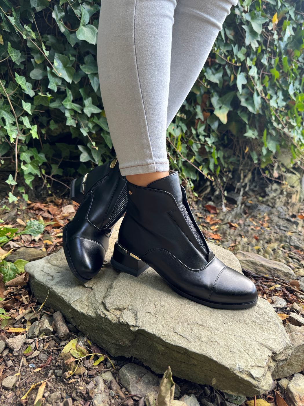 Tidore one ink sequin boot