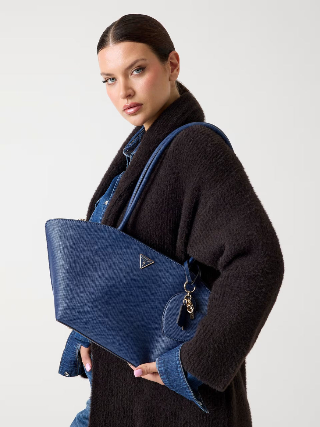 Guess Midnight BOLENA Bag. ZG920709