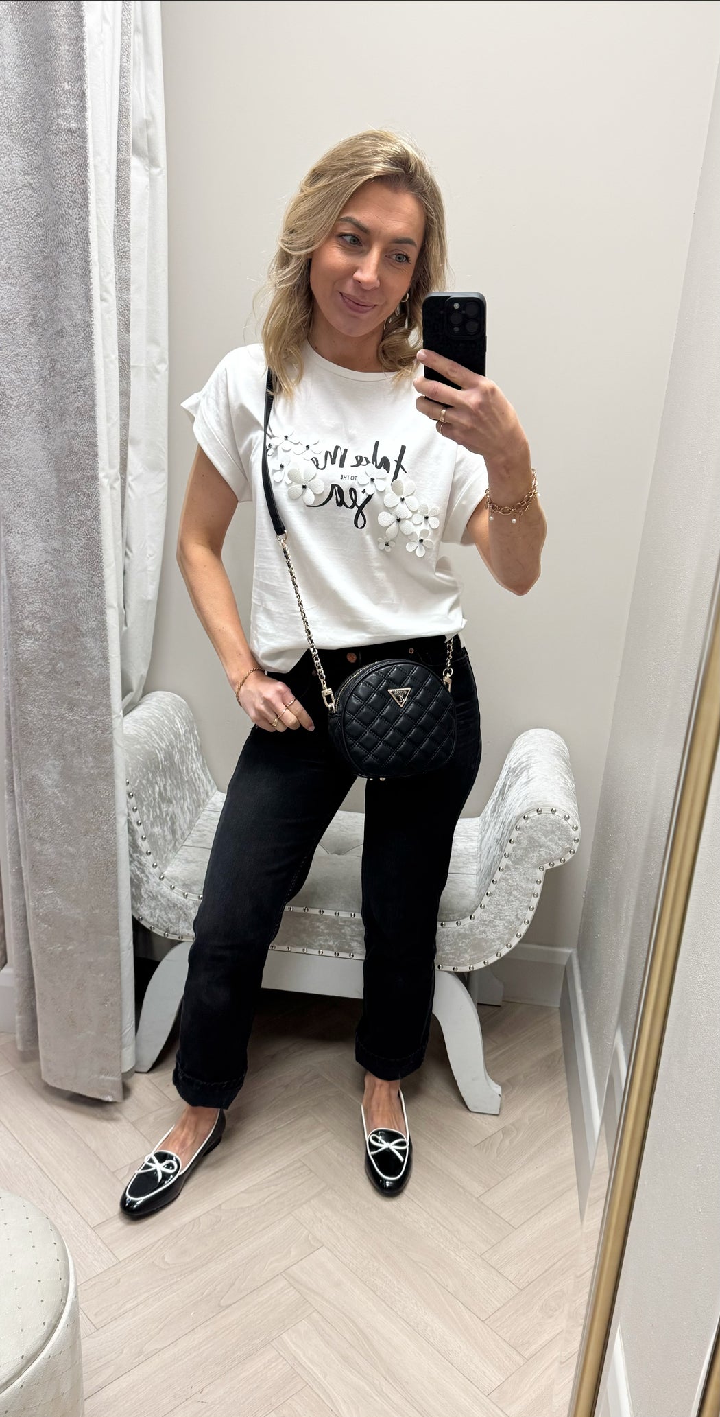 Black guess giully mini crossbody QG874870