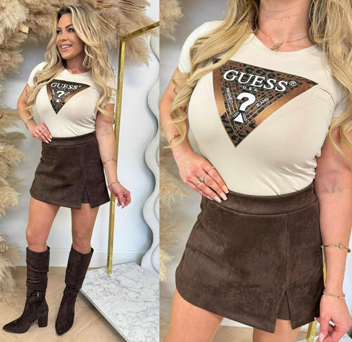 Guess beige Leo triangle tee