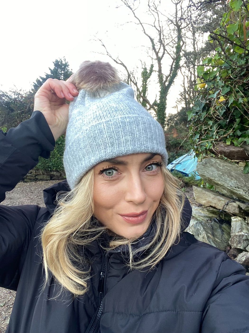 Pam grey pom hat