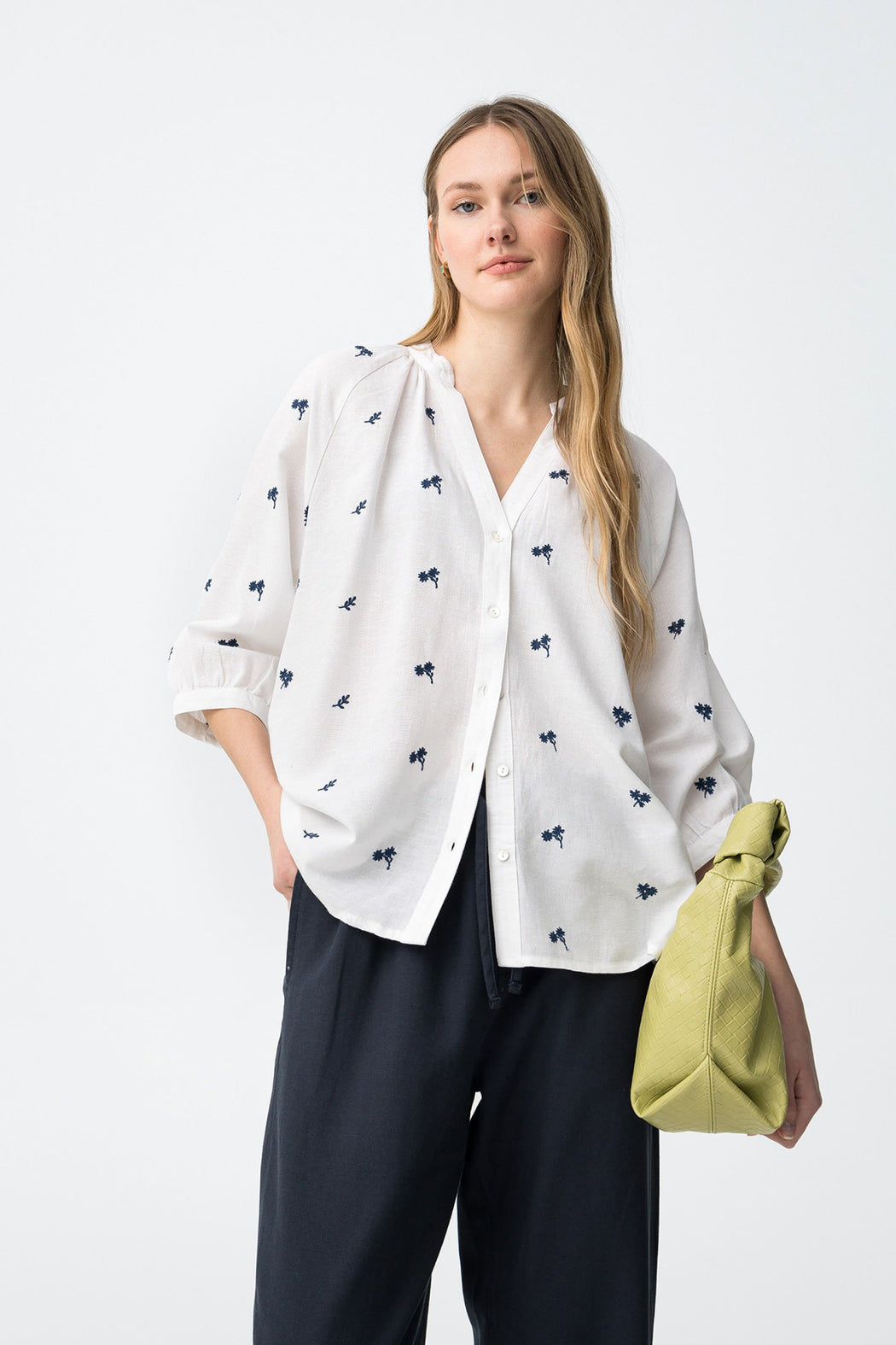 Edesta white blue floral shirt