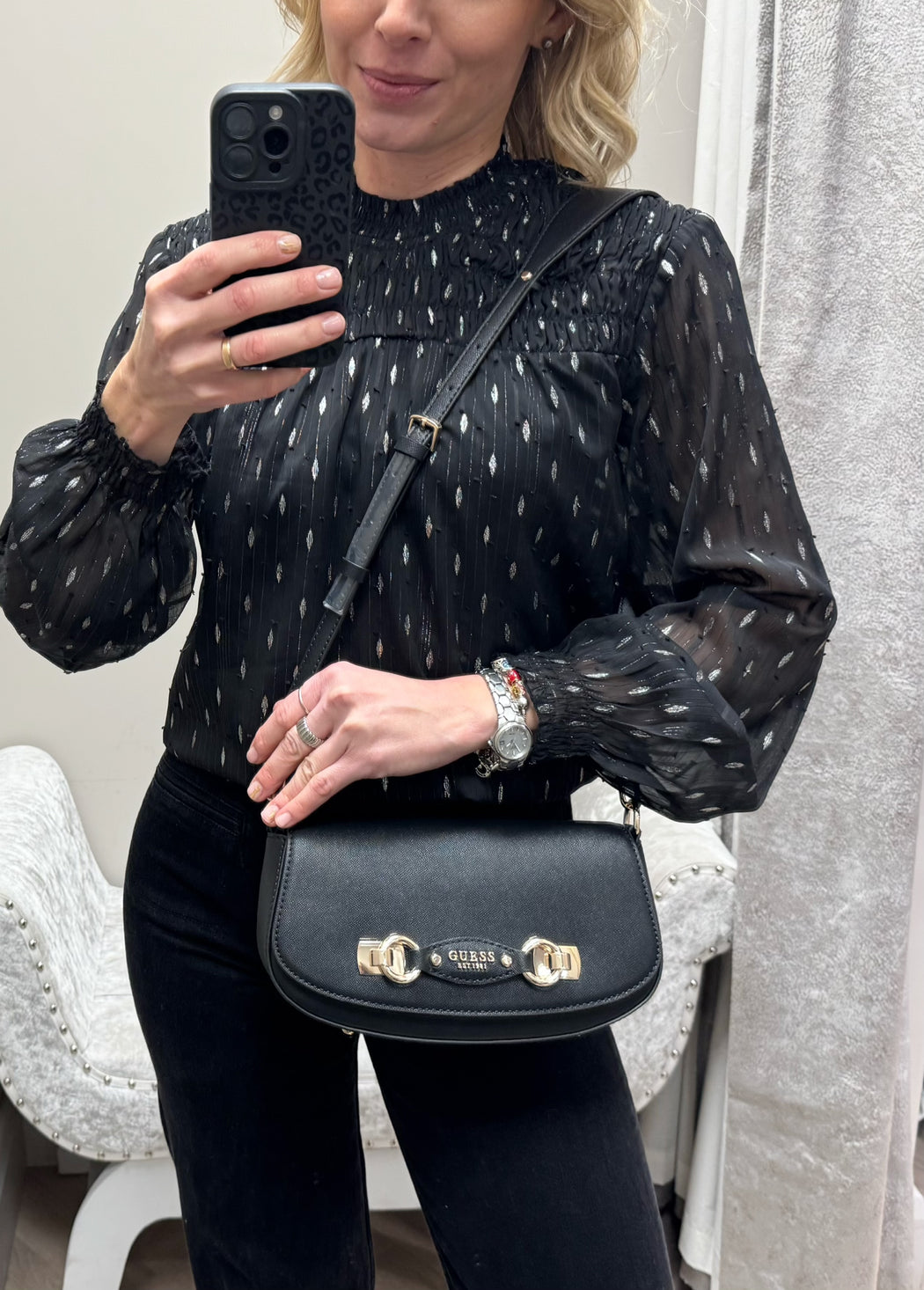 Guess Black MIMINA Bag. BG801520