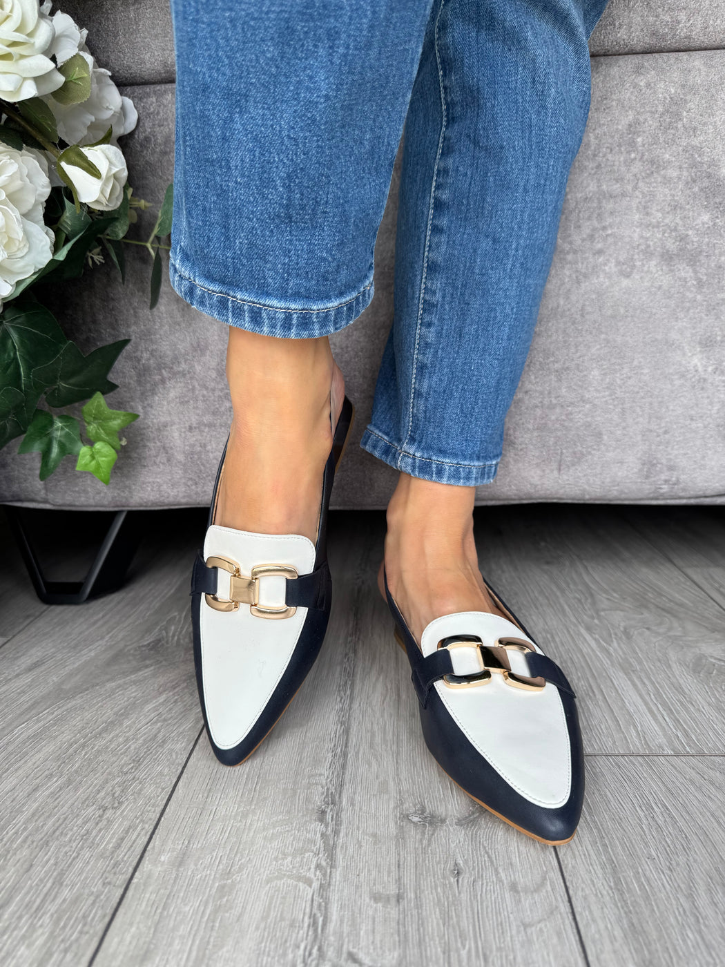 Garford sapphire slingback