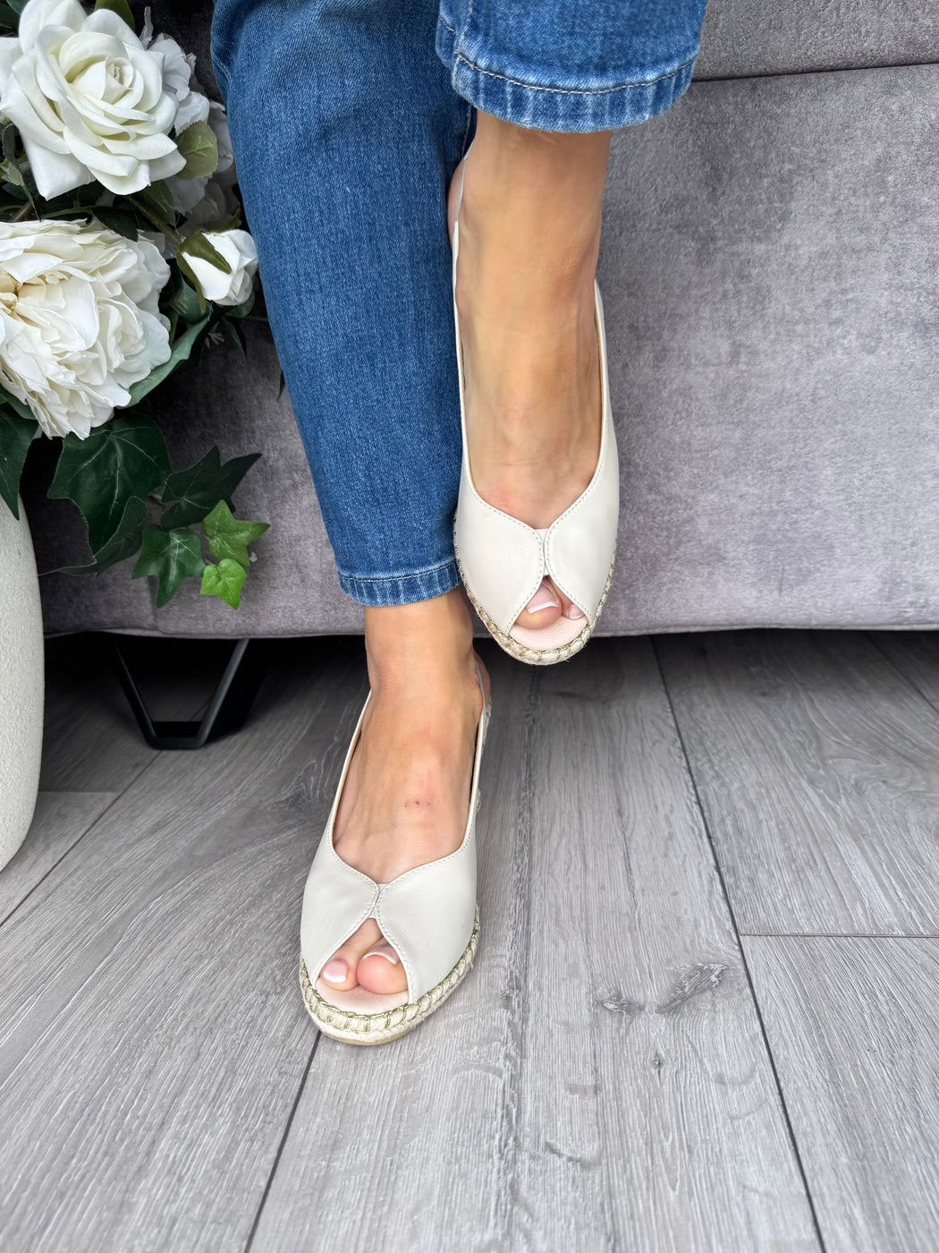 Tregele almond wedge