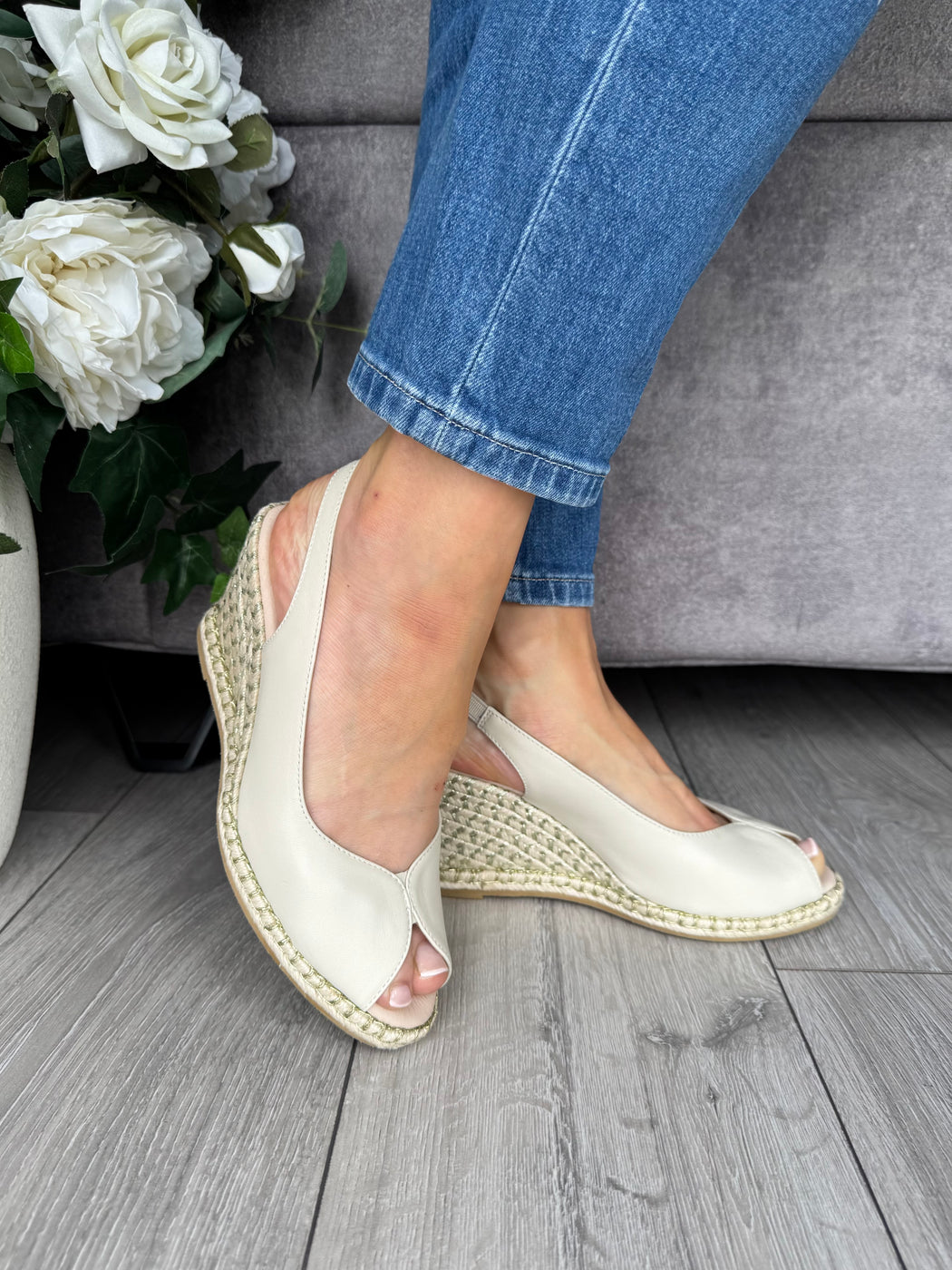 Tregele almond wedge