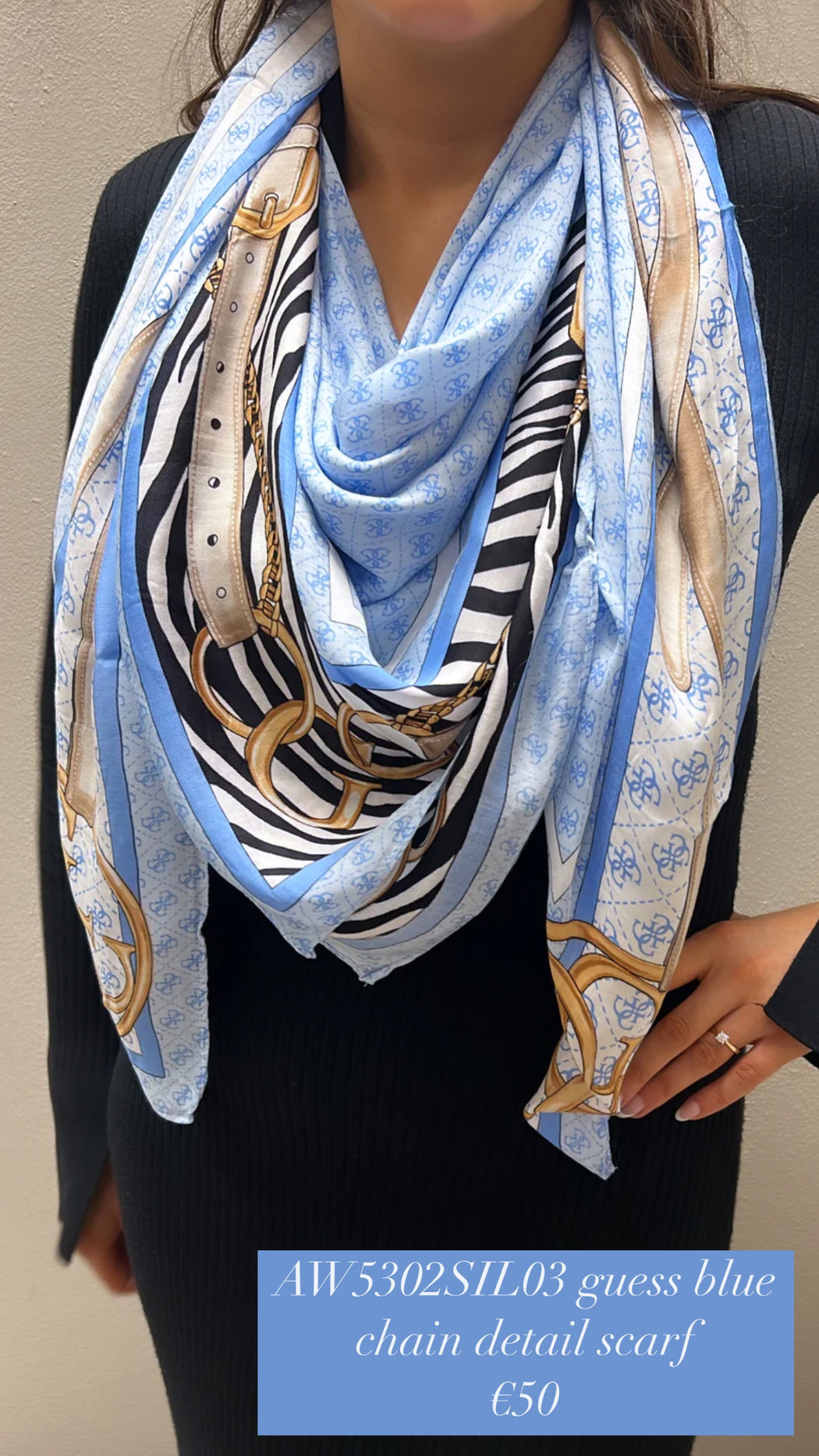 AW5302SIL03 guess blue chain detail scarf
