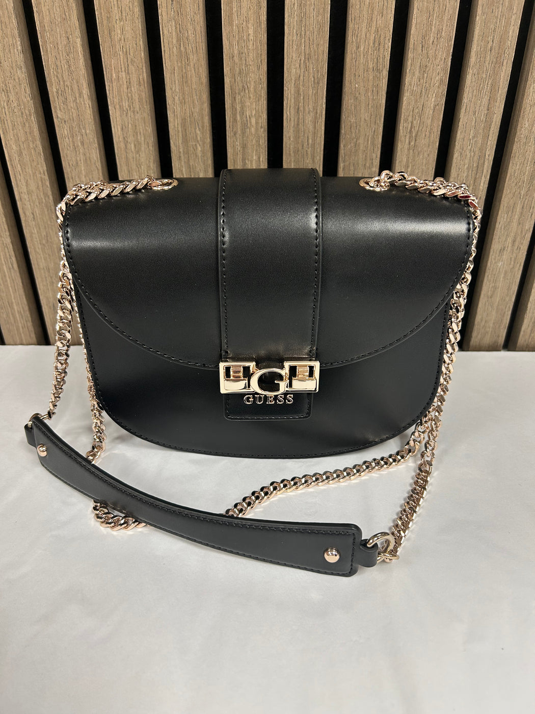 Guess Black JANE Bag. VG989121