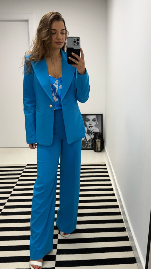 Sydney blue suit