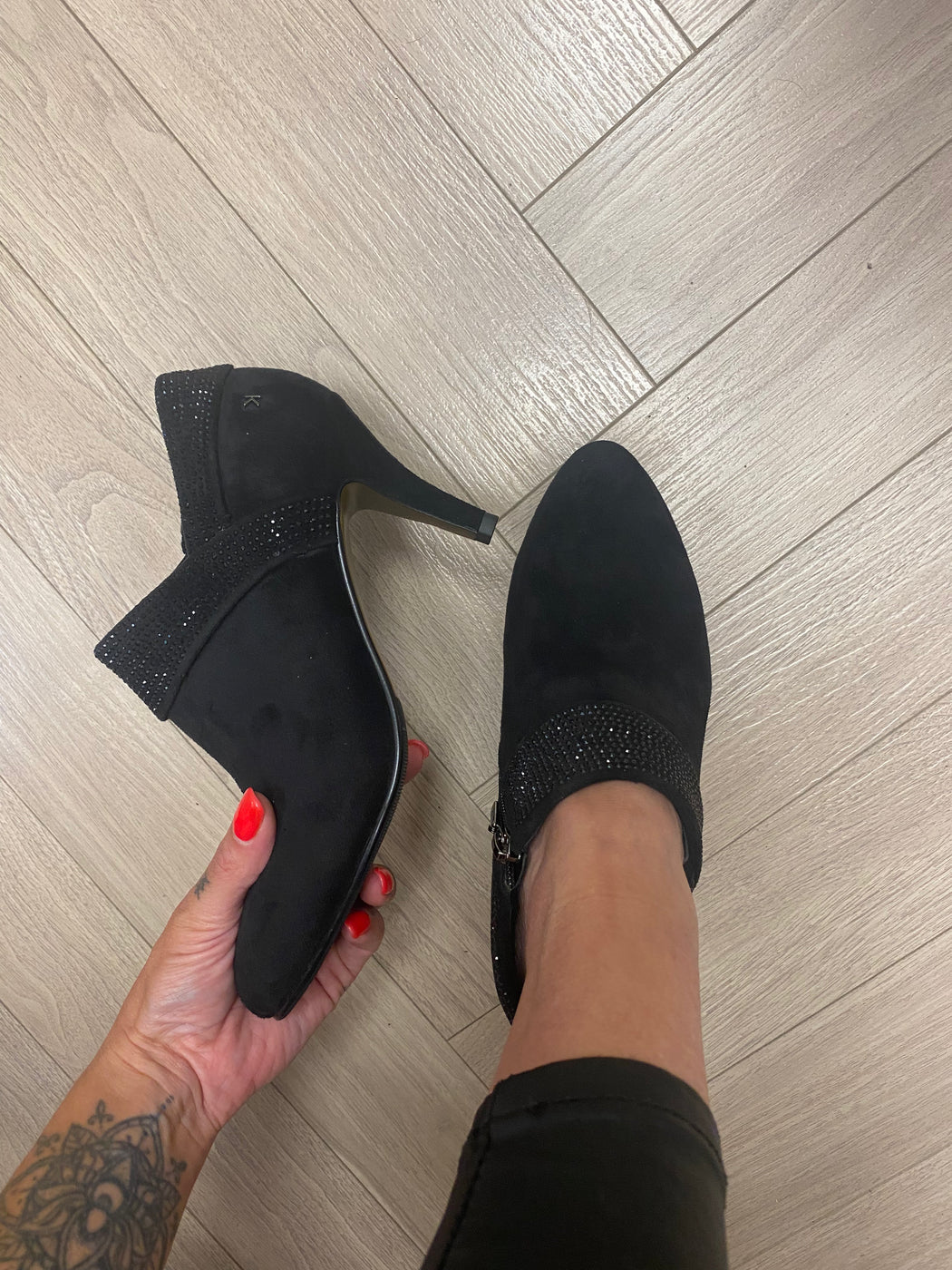 Blaina schwarz sparkle boot