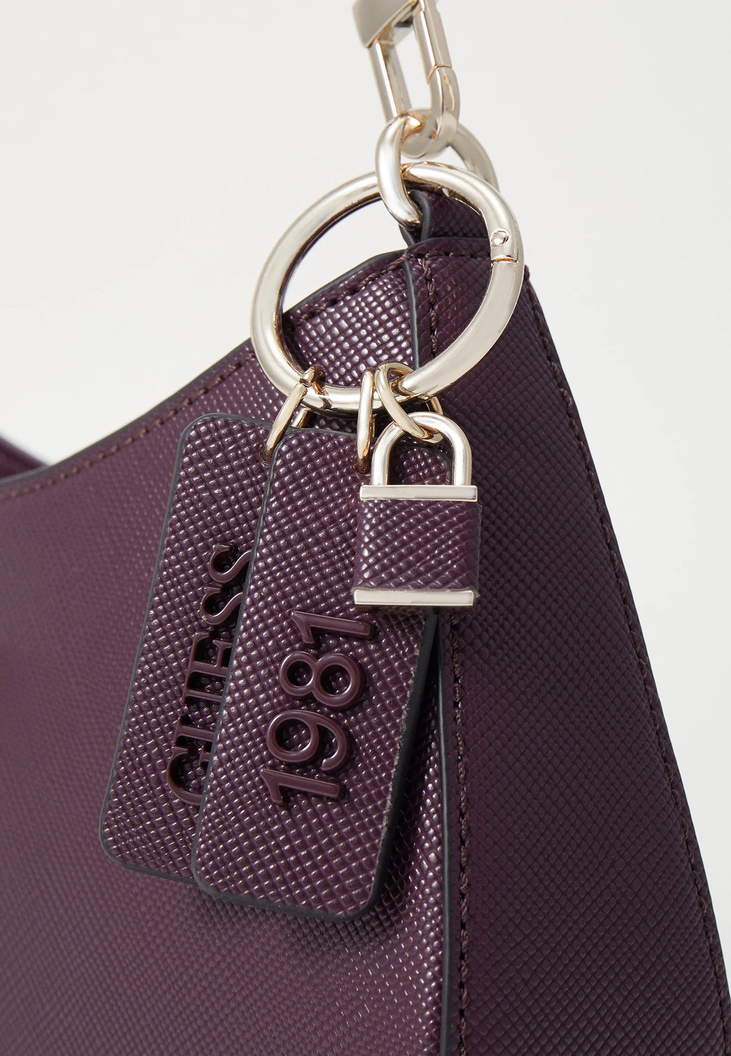 Guess Aubergine Noelle shoulder bag ZG787918