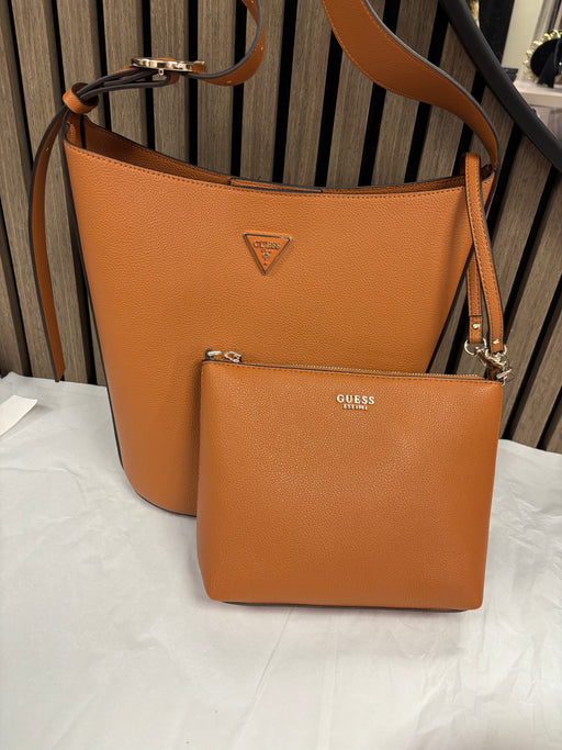 Guess Cognac MERIDIAN Bag. BG697404.