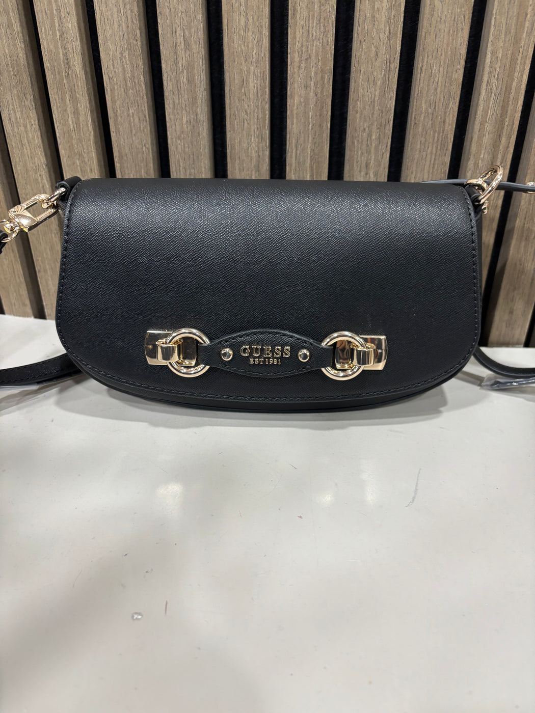 Guess Black MIMINA Bag. BG801520