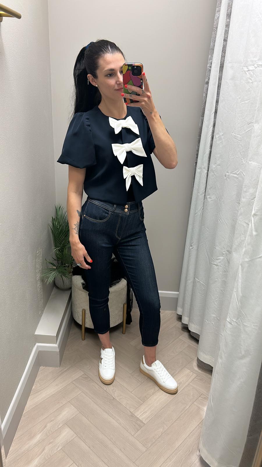 Saffron navy cream top