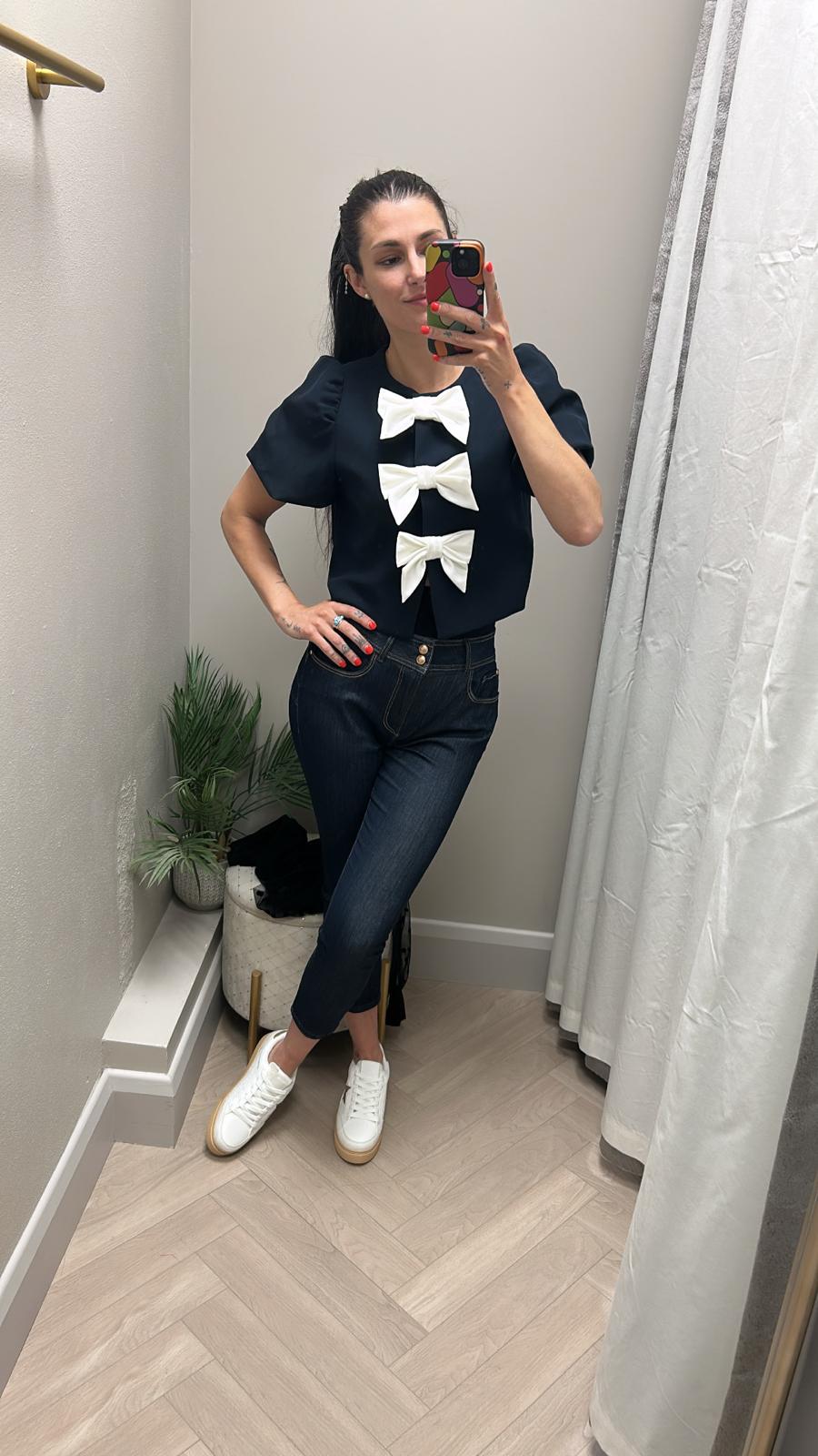 Saffron navy cream top