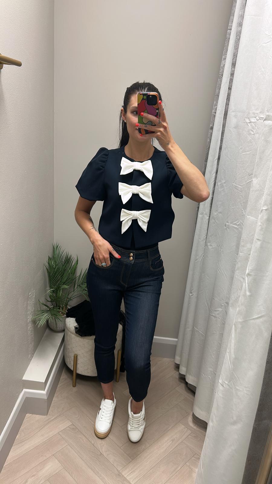 Saffron navy cream top