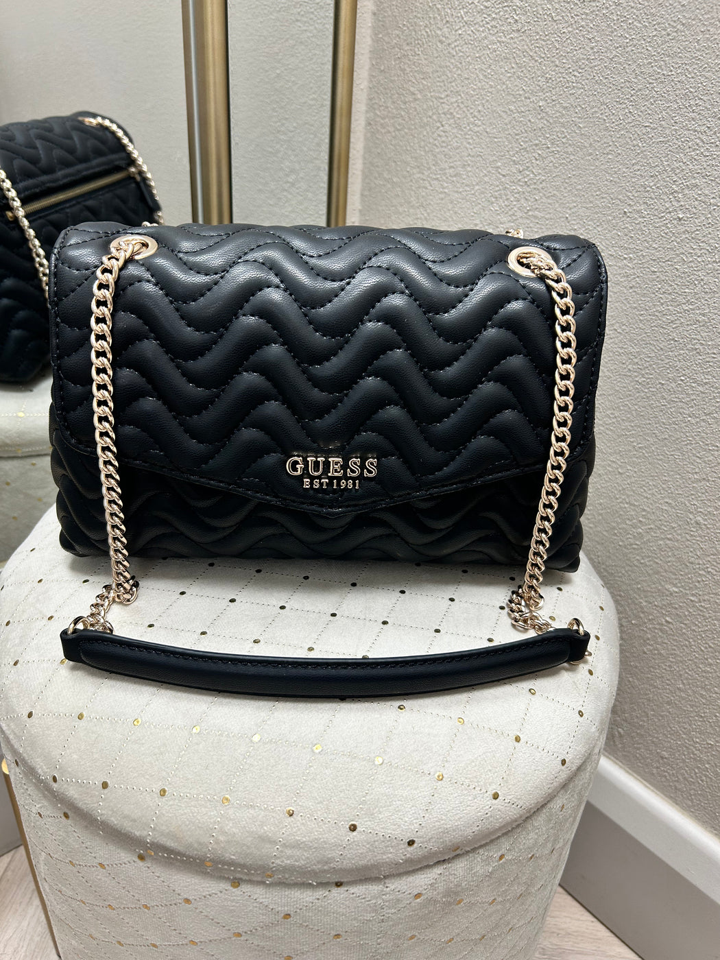 Guess Black MELISANDRA Bag. QG965321
