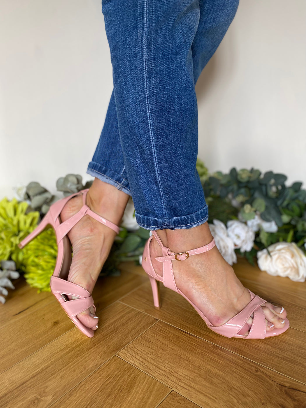 Aylesbury blush twist heels