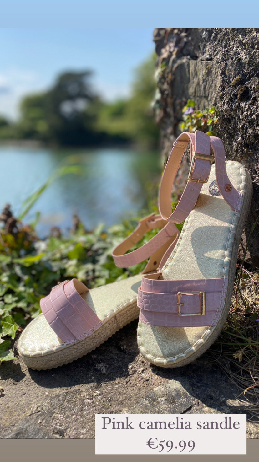 Pink camelia sandle