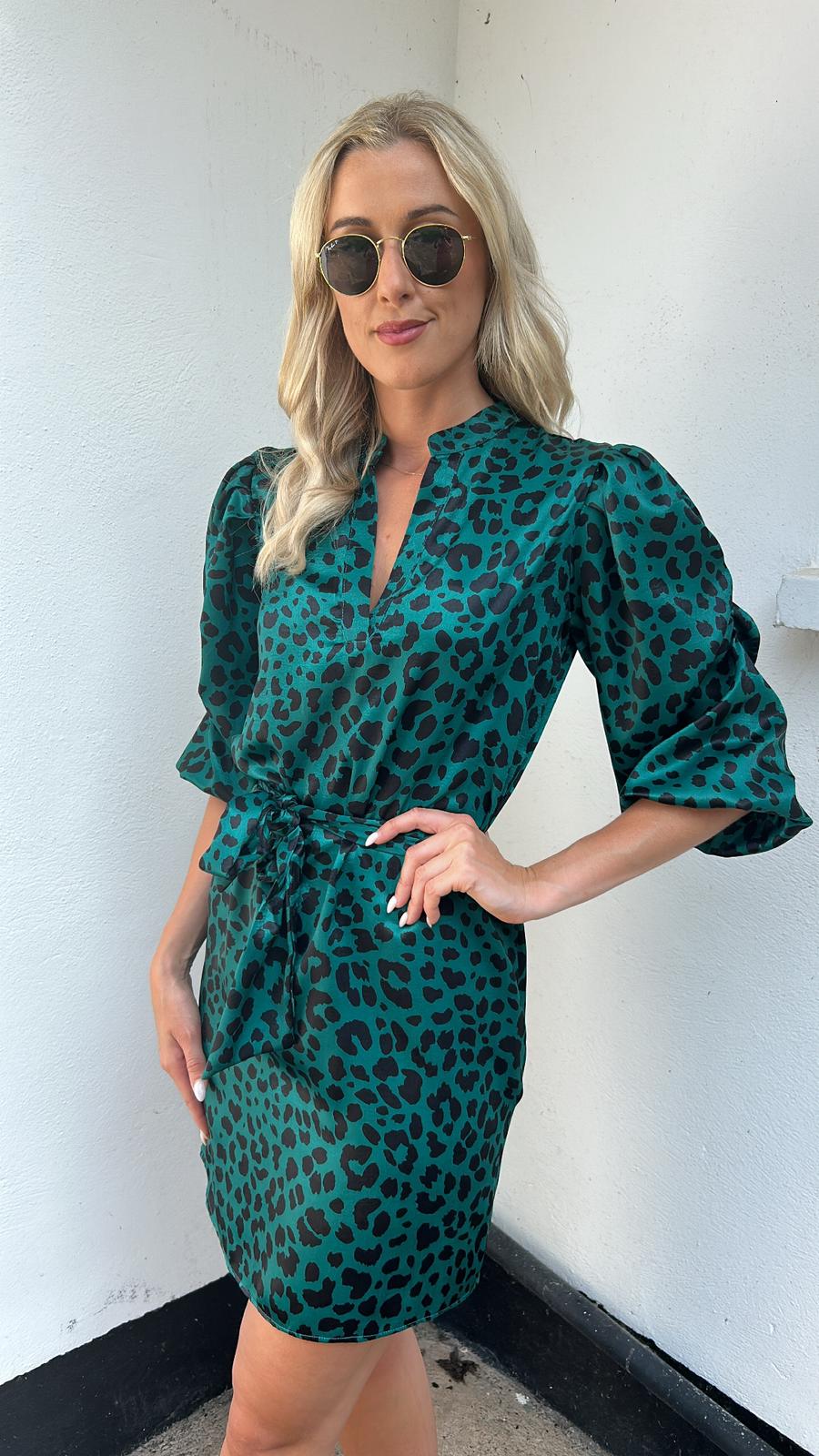 91119 fly girl green leopard dress