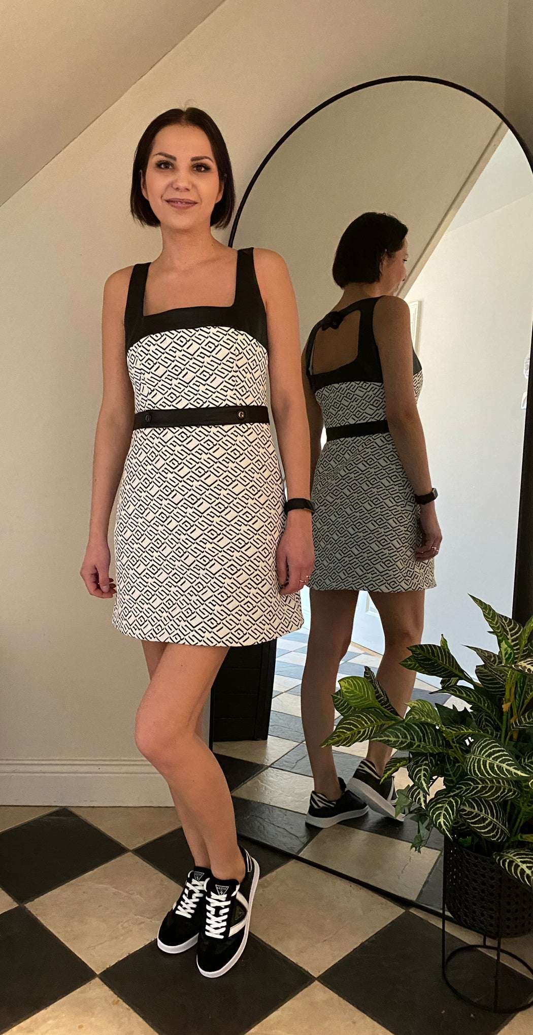 Guess Adele mono dress