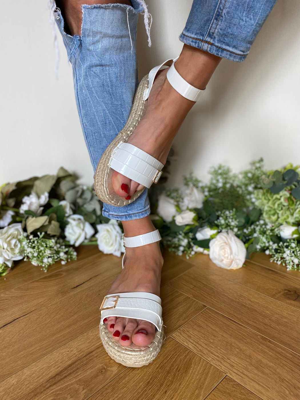 White camelia sandle