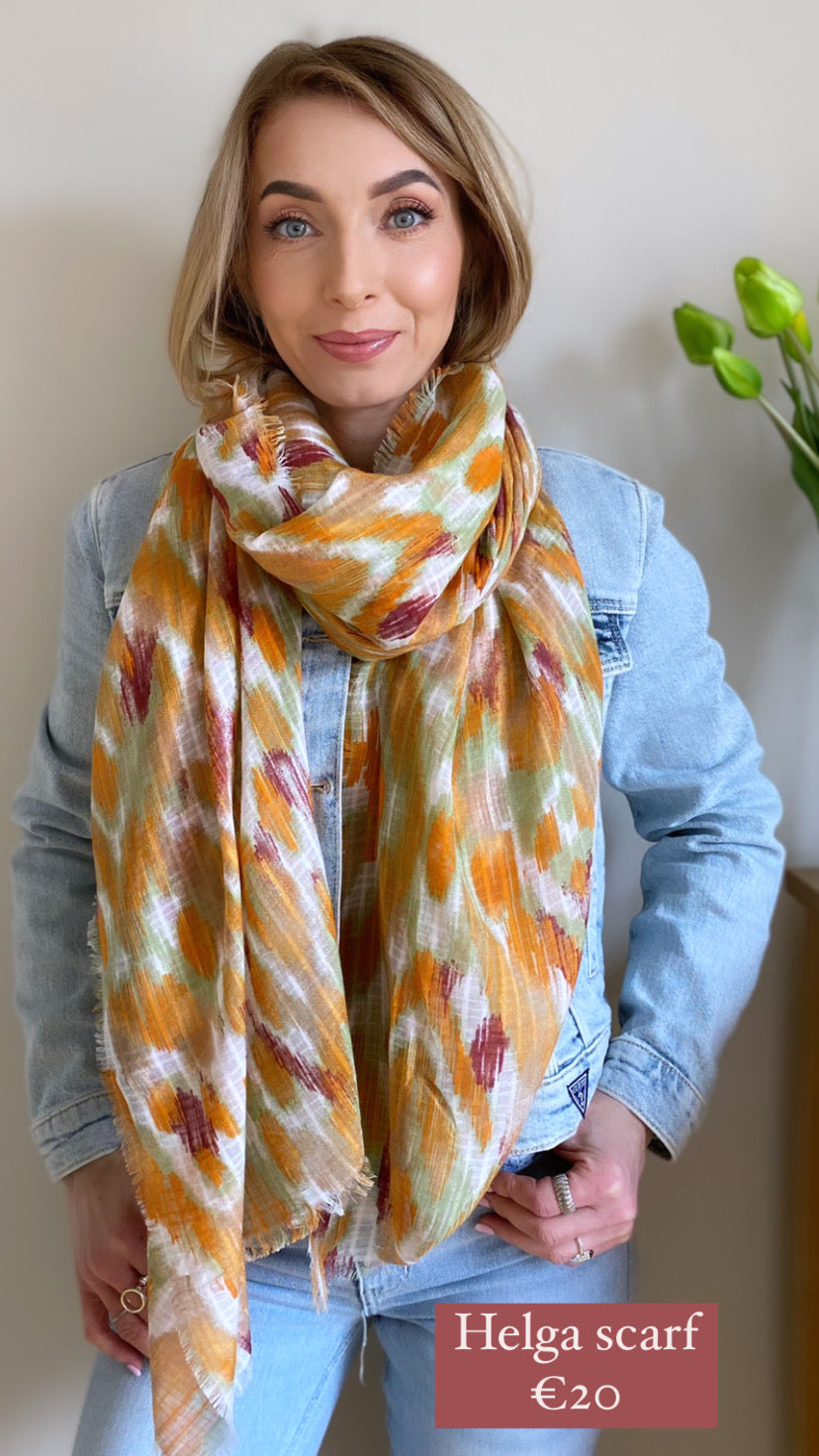 Helga scarf