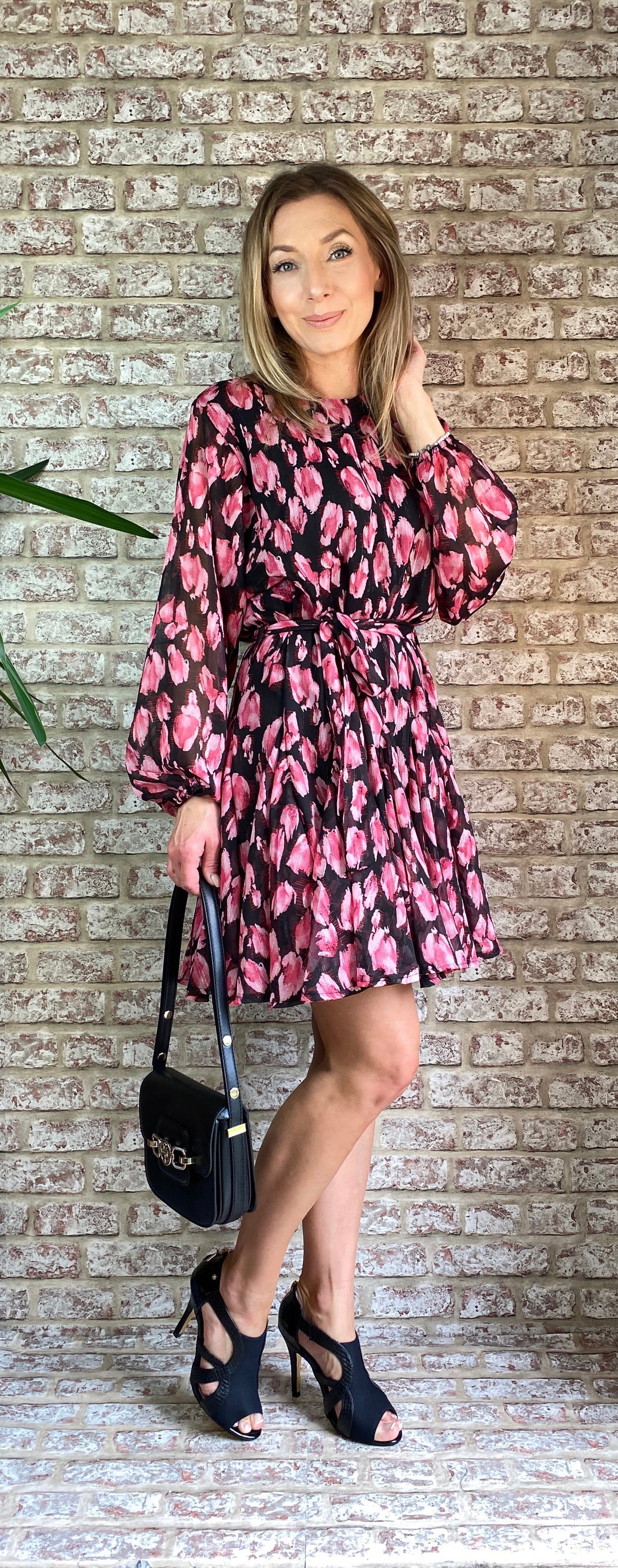Black red Ivivi floral dress