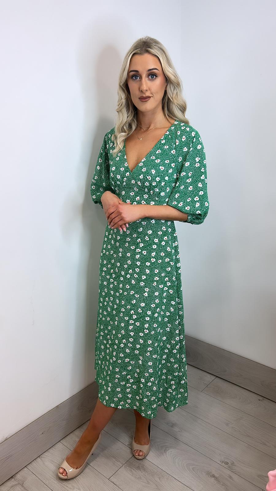 Traffic People Gloria Green Ditzy Floral Print Midi Dress