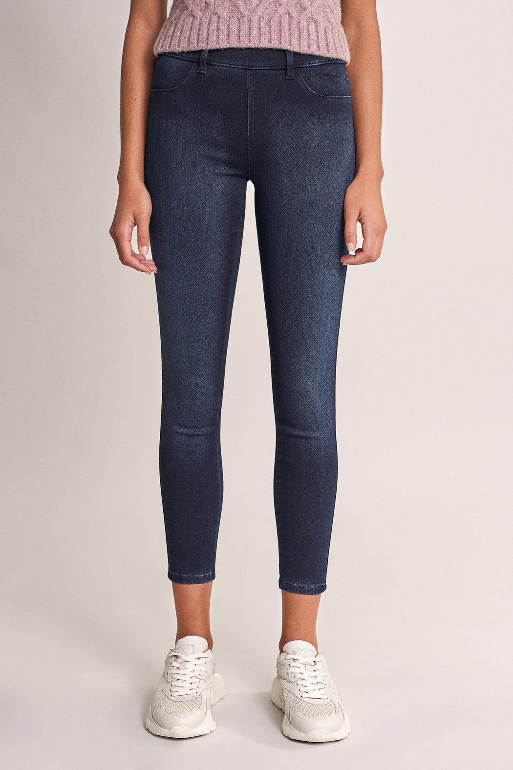 125235 salsa sale Push Up Wonder  dark indigo medium-waisted capri jeggings