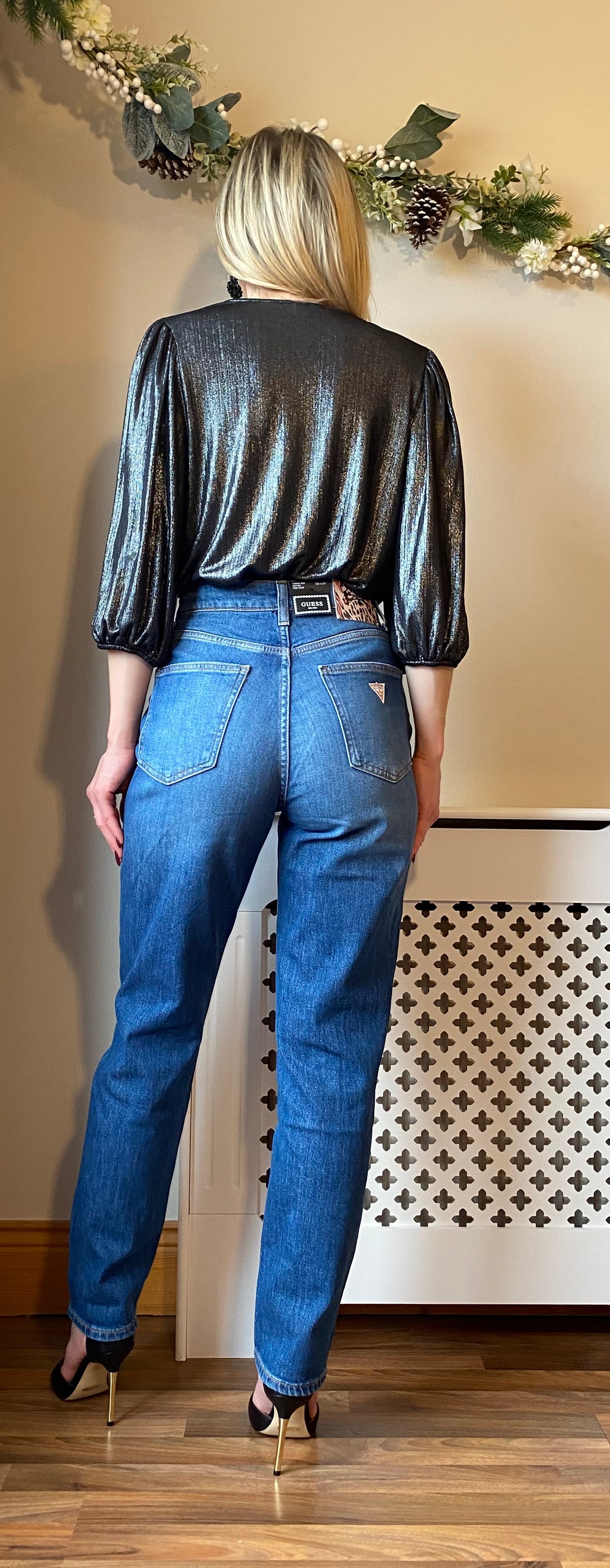 Guess Tapered high rise jeans