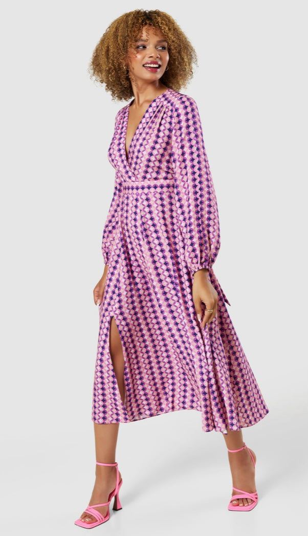 D9177 PINK FULL SKIRT WRAP DRESS
