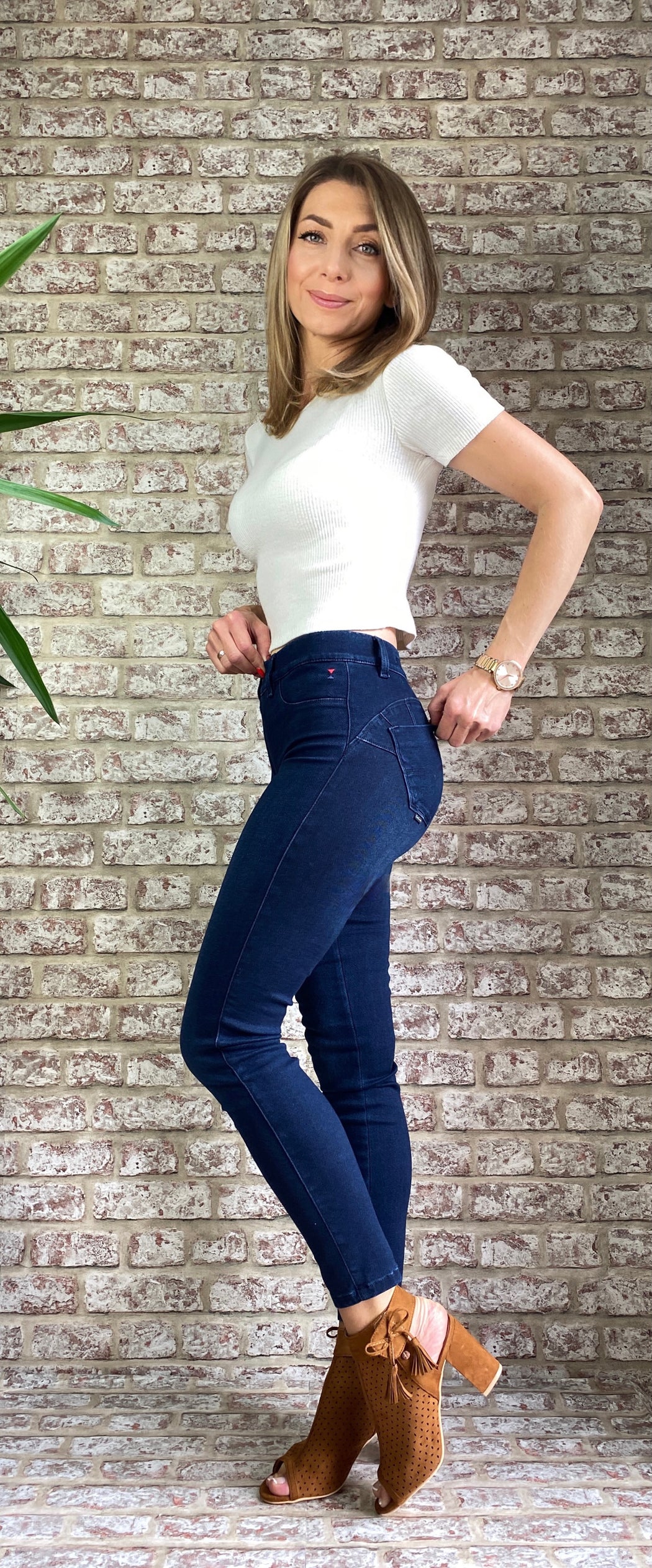 125235 salsa sale Push Up Wonder  dark indigo medium-waisted capri jeggings