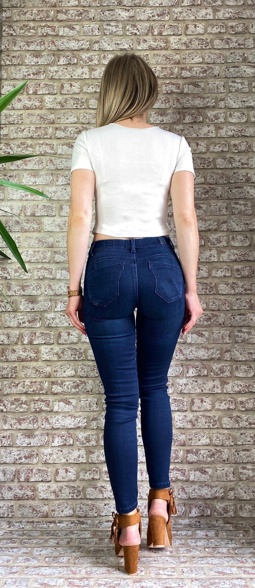 125235 salsa sale Push Up Wonder  dark indigo medium-waisted capri jeggings